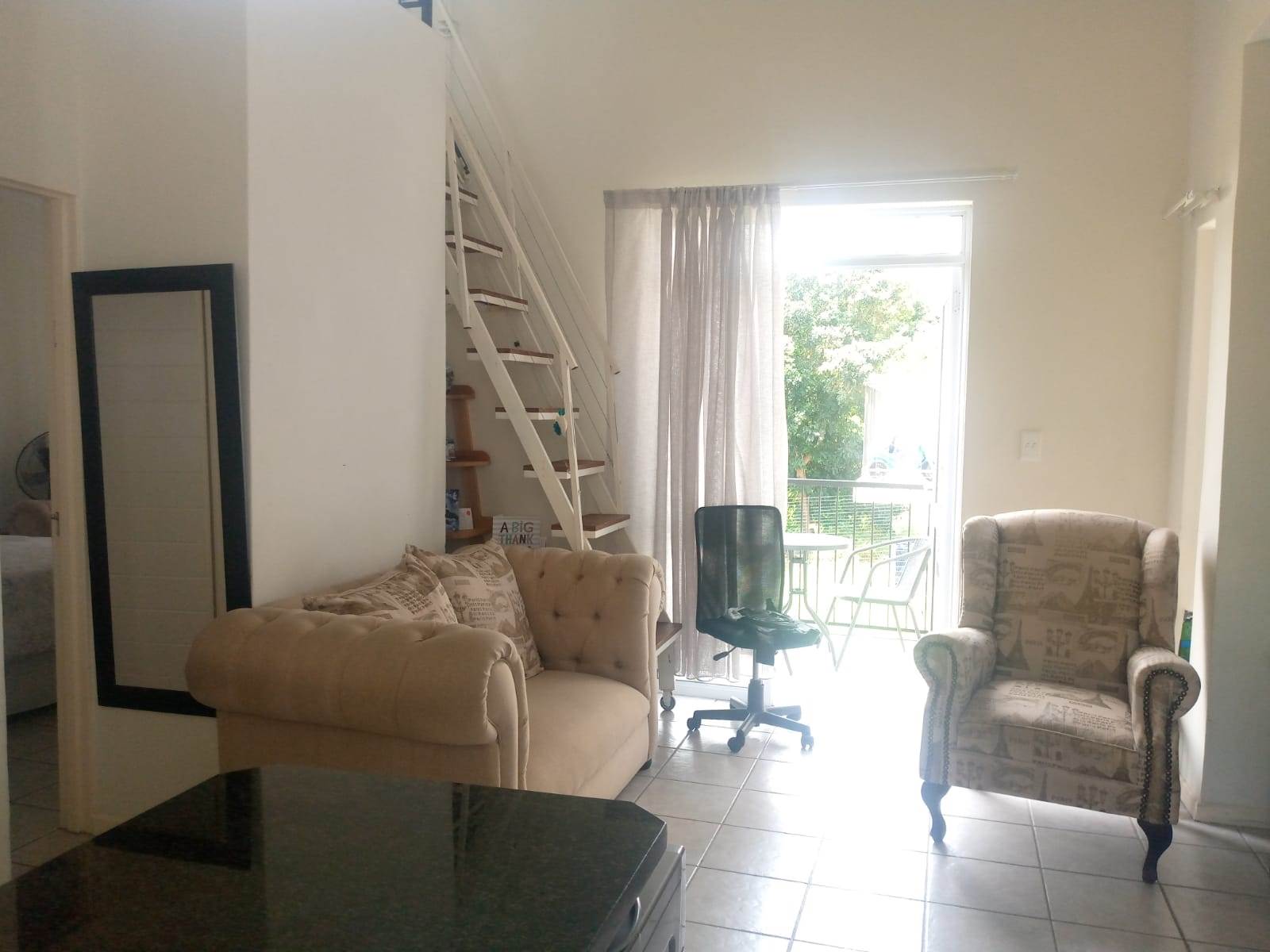 1.5 Bed Apartment in Nelspruit photo number 4
