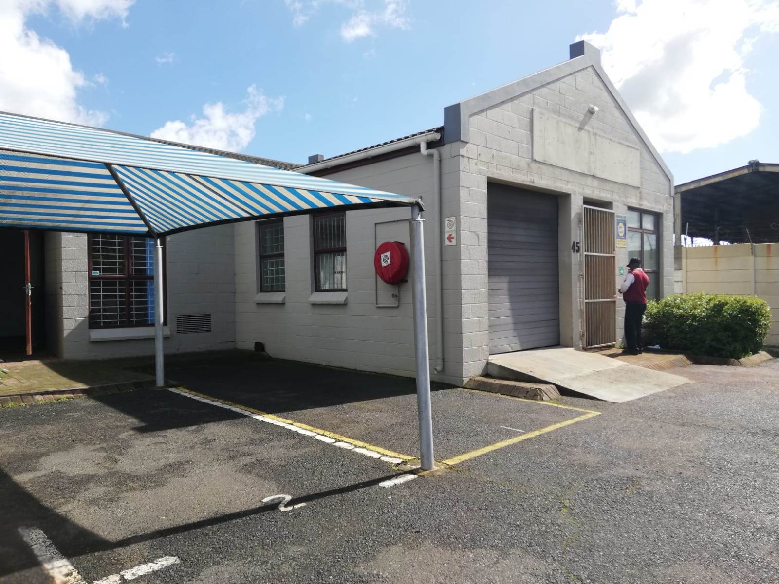 242  m² Commercial space in Ottery photo number 1