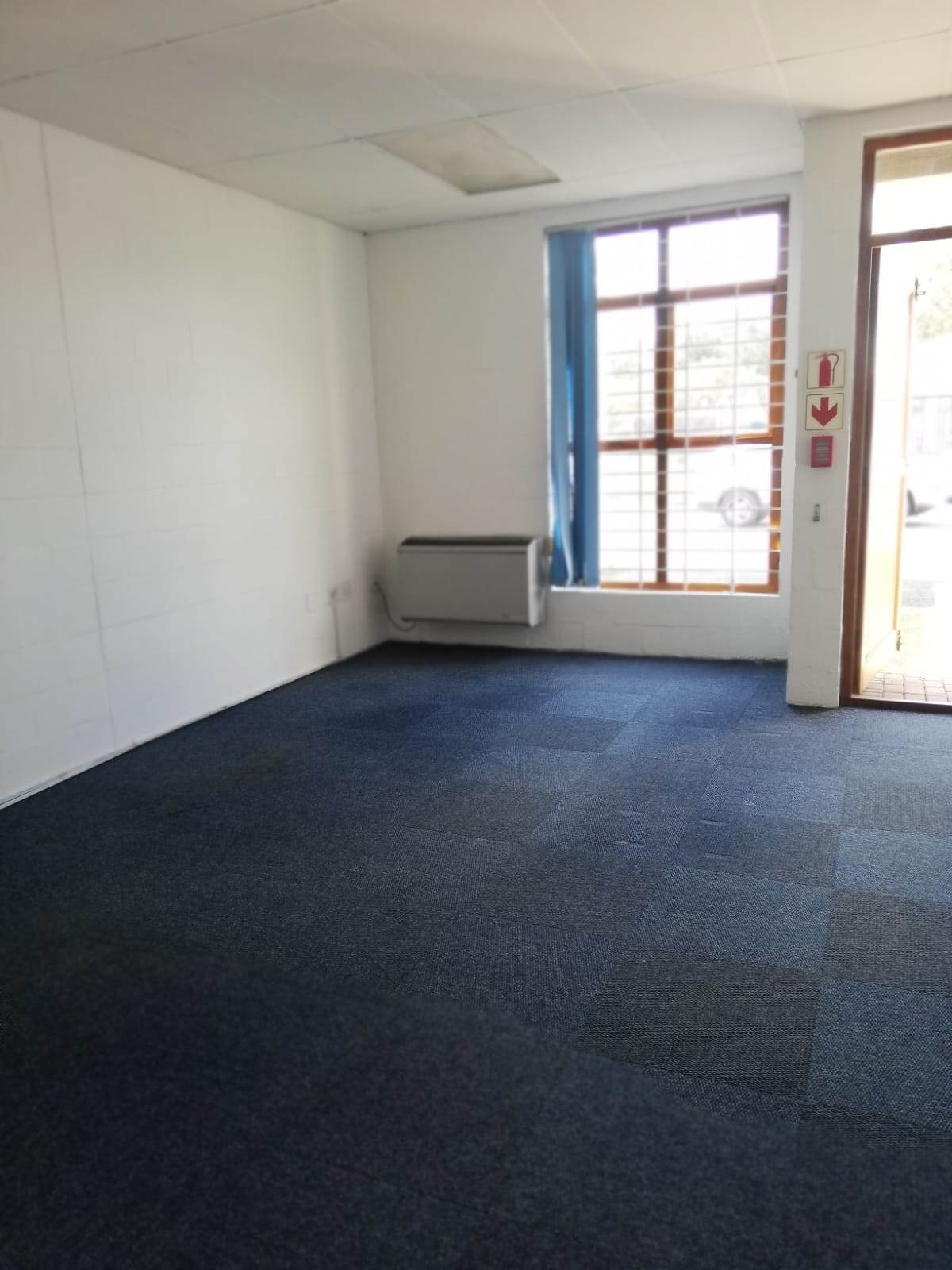 242  m² Commercial space in Ottery photo number 3