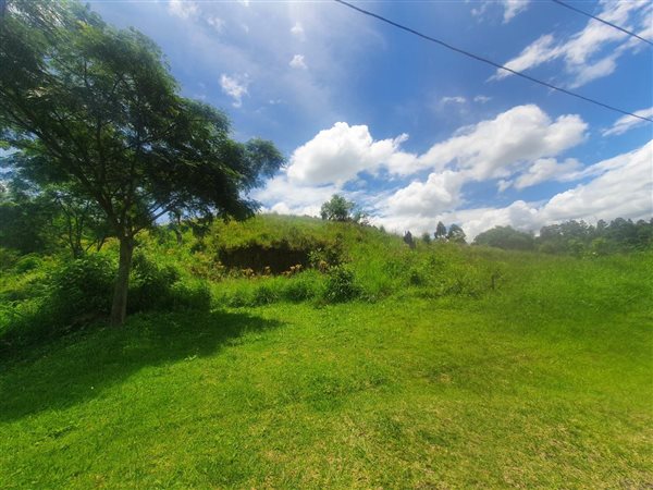 2 741 m² Land