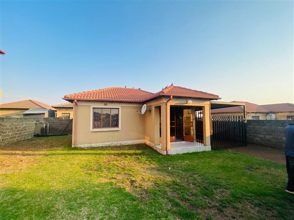 2 Bedroom House 2 Bedroom House