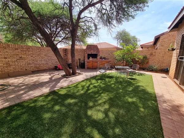 3 Bedroom House 3 Bedroom House