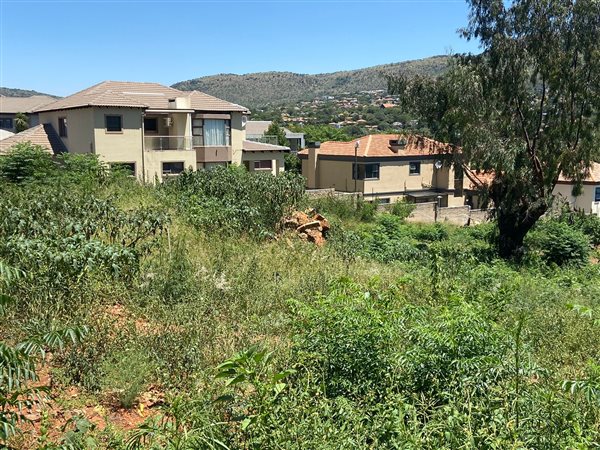 478 m² Land available in Ruimsig