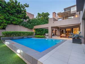 4 Bed House in Khyber Rock