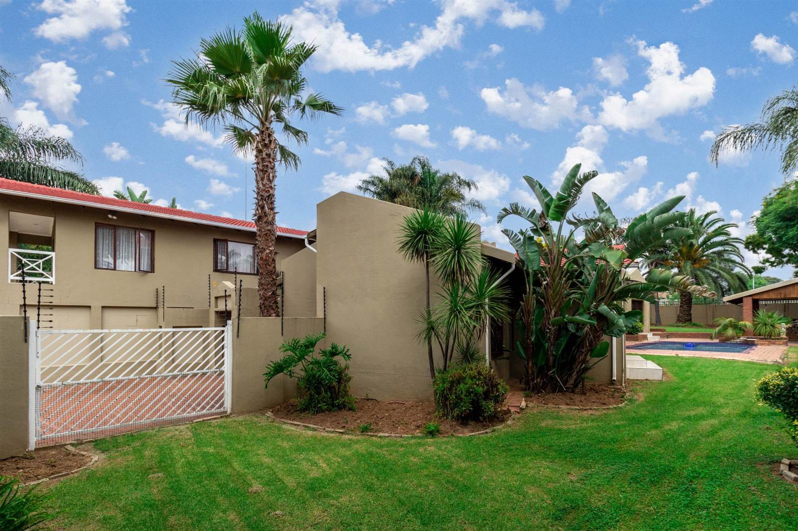 4 Bed House in Randpark Ridge photo number 27