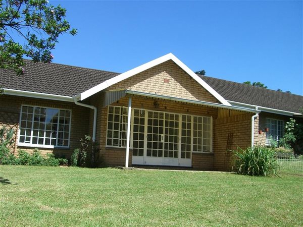 2 Bedroom Townhouse 2 Bedroom Townhouse
