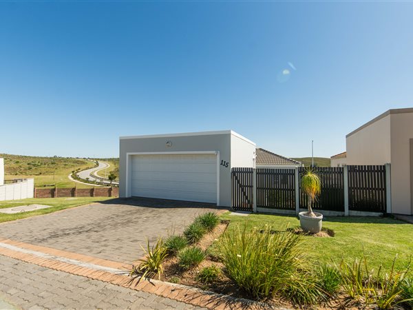 3 Bedroom Townhouse 3 Bedroom Townhouse