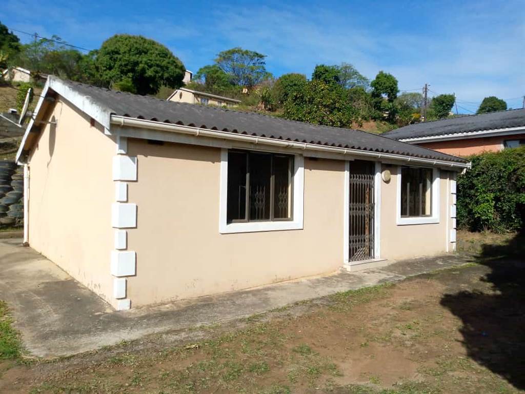 2 Bed House in Umlazi photo number 1
