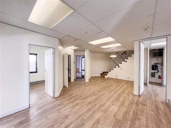 176 m² Office Space 176 m² Office Space