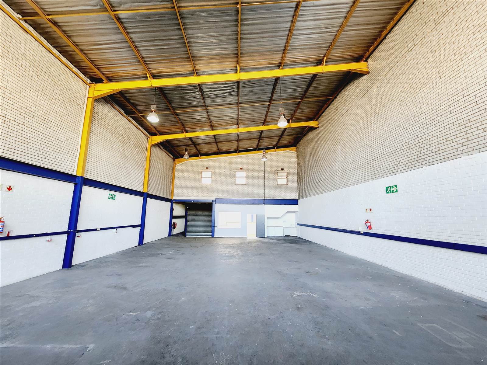 417  m² Industrial space in Strydompark photo number 8