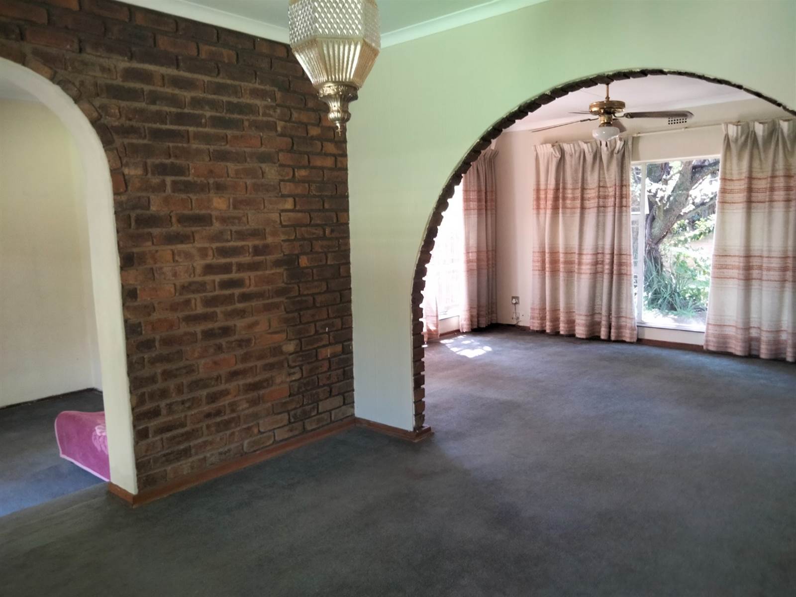 3 Bed House in Dalpark Ext 1 photo number 7