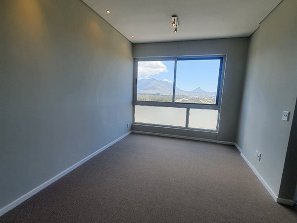 2 Bed Apartment in Goodwood