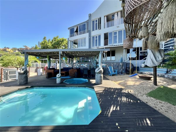 8 Bed House in Ballito