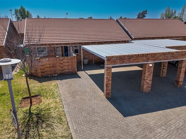 3 Bedroom Simplex 3 Bedroom Simplex