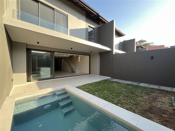 3 Bedroom Townhouse 3 Bedroom Townhouse