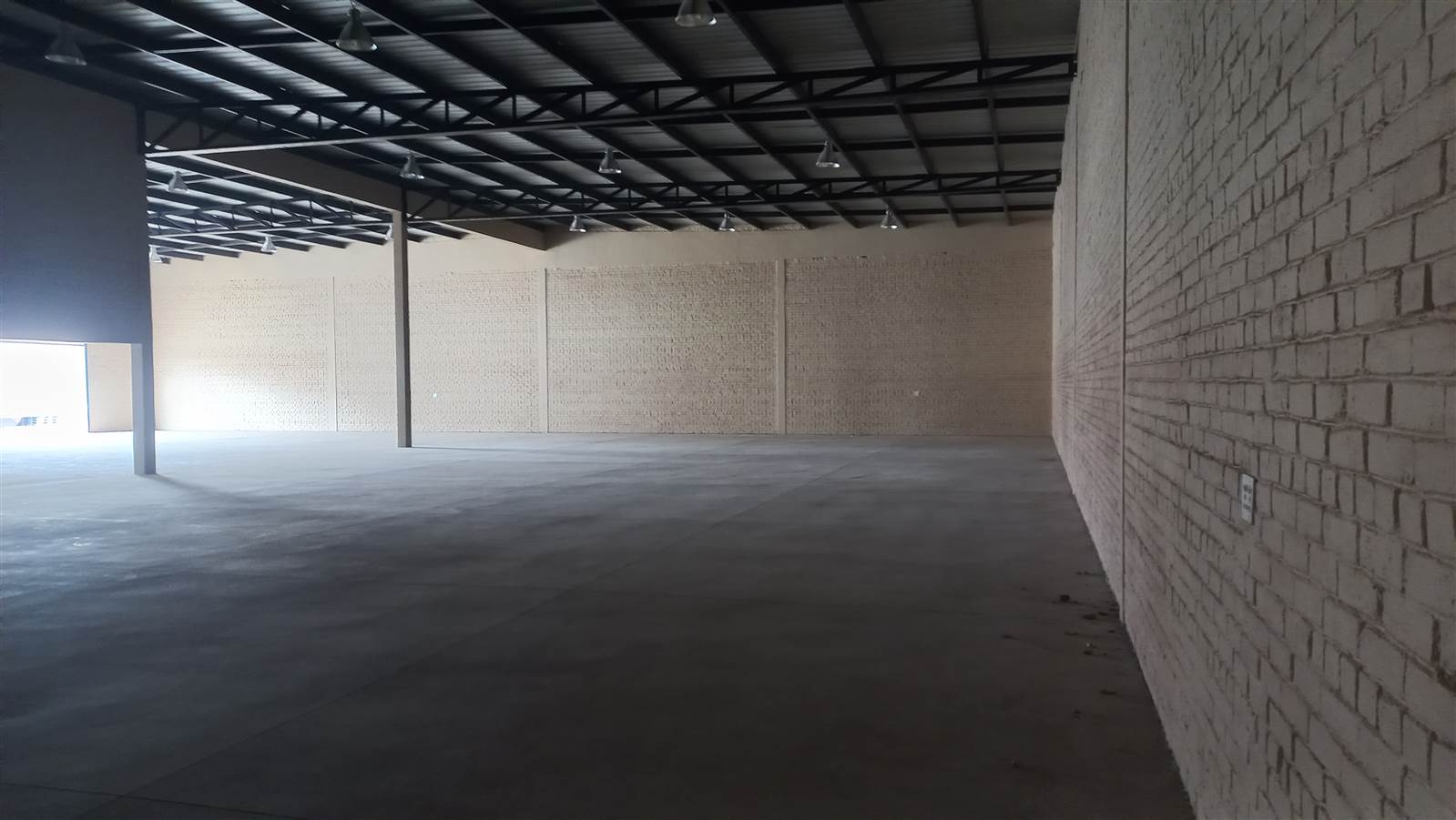 1309  m² Industrial space in Pomona photo number 17