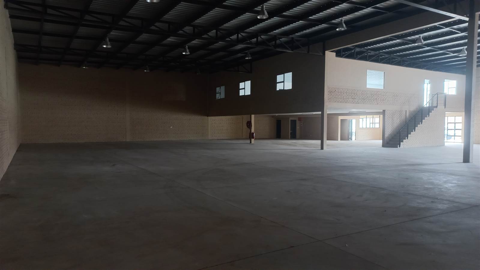 1309  m² Industrial space in Pomona photo number 16