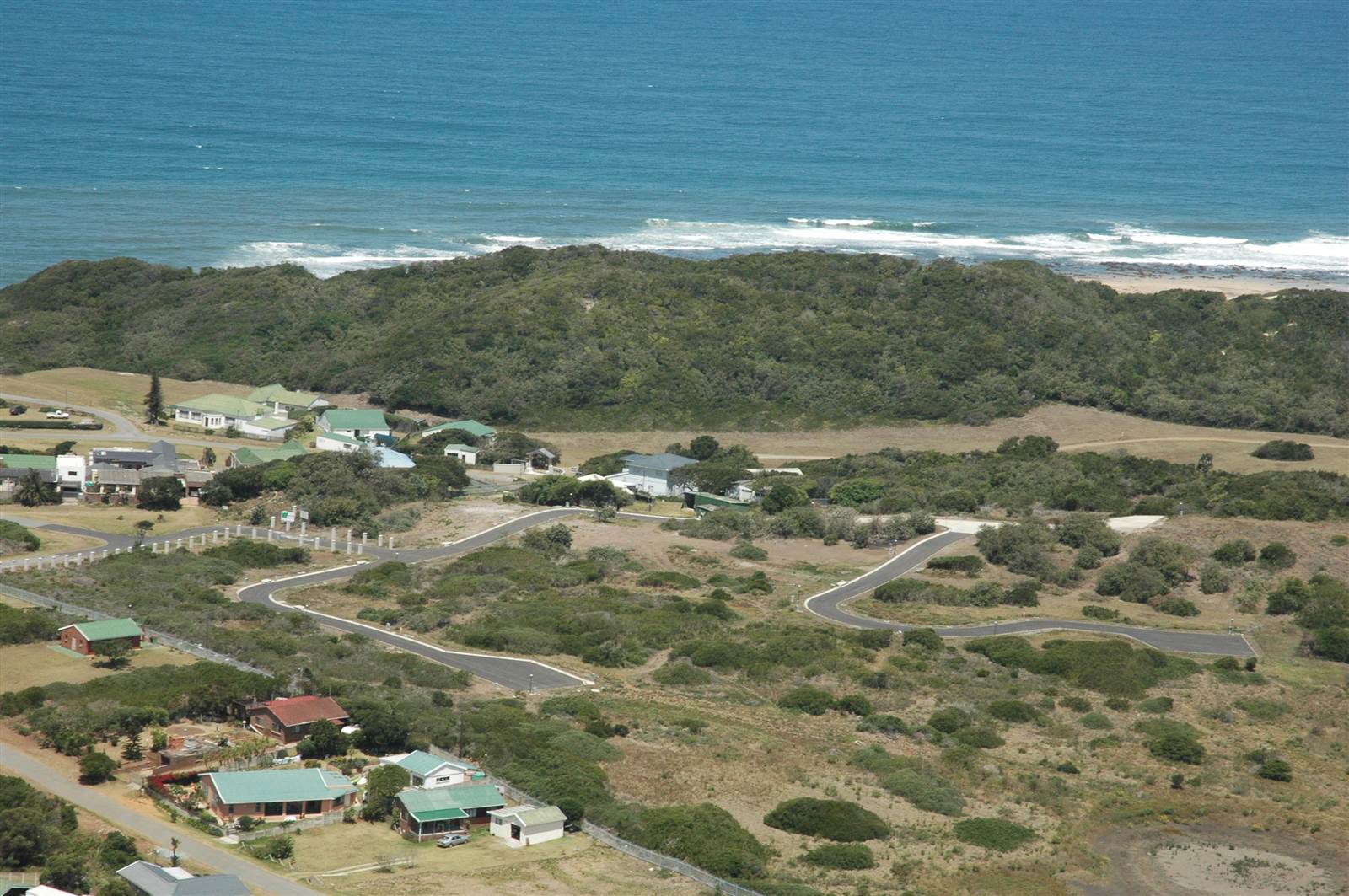 3.3 ha Land available in Kidds Beach photo number 4