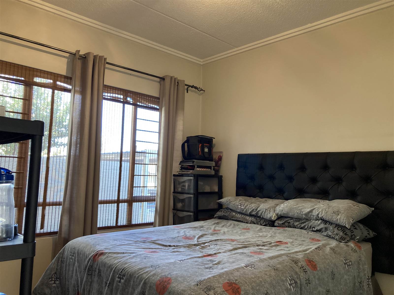 2 Bed Apartment in Lonehill photo number 7