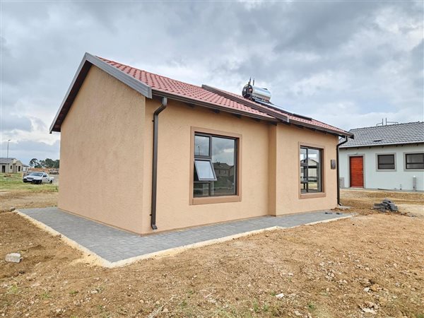 3 Bed House in Windmill Park