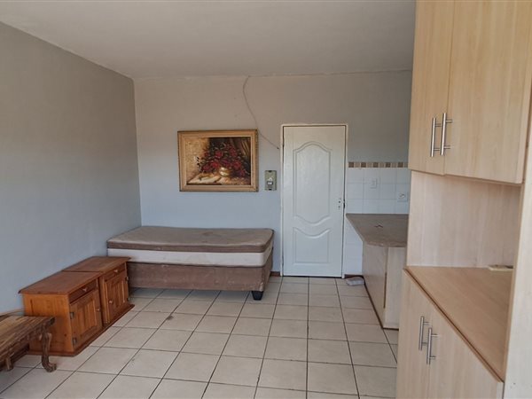 1 Bed Apartment