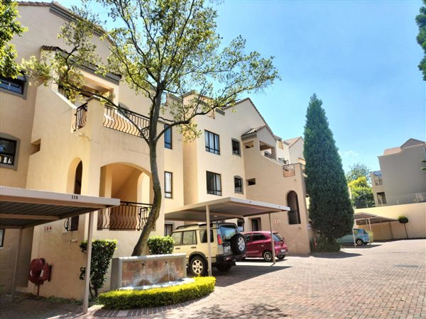 Bachelor apartment in Fourways