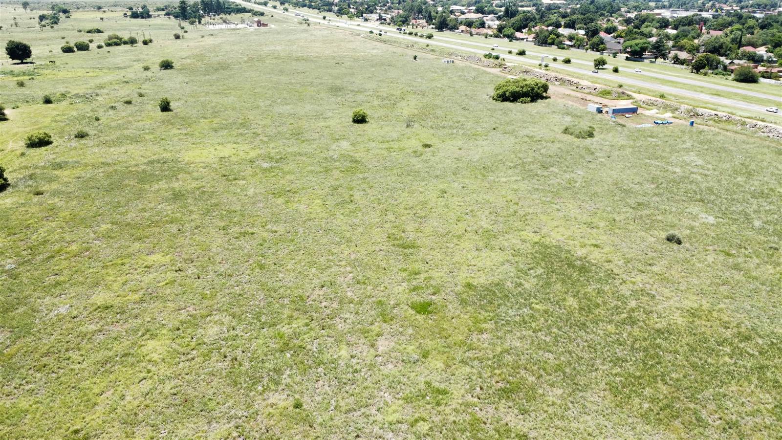 14.2 ha Land available in Stilfontein photo number 10