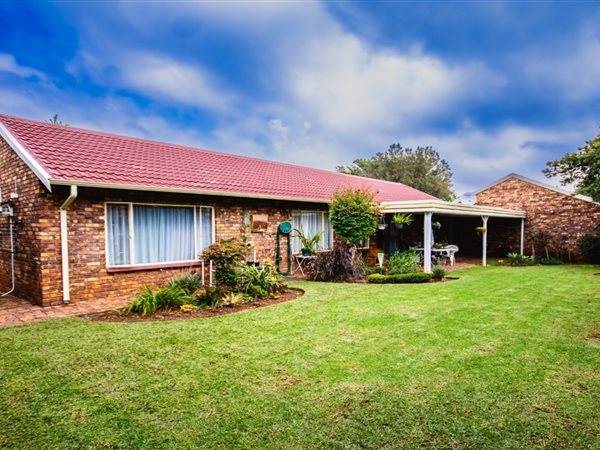 3 Bedroom Simplex 3 Bedroom Simplex
