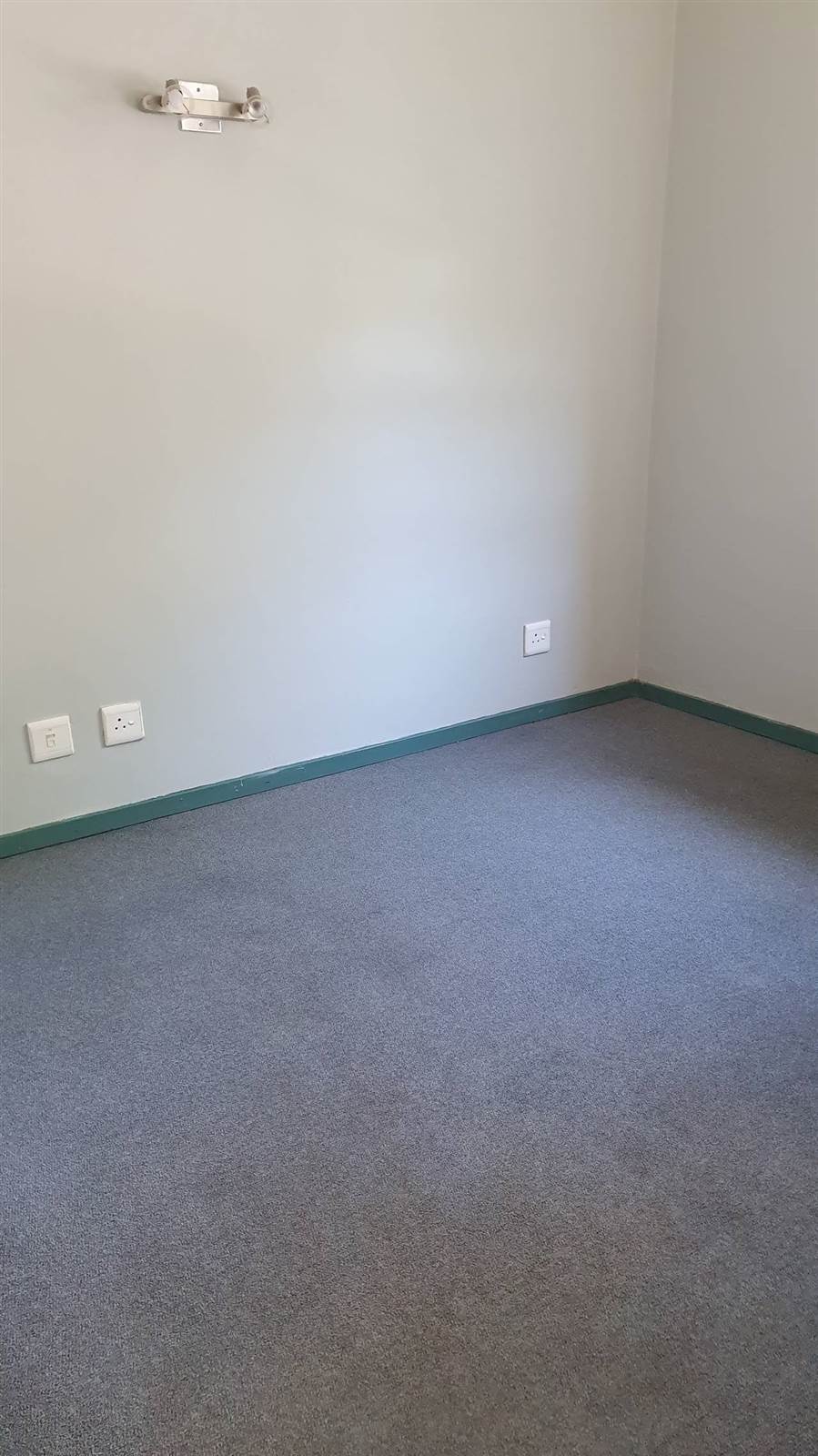 2 Bed Apartment in Auckland Park photo number 9