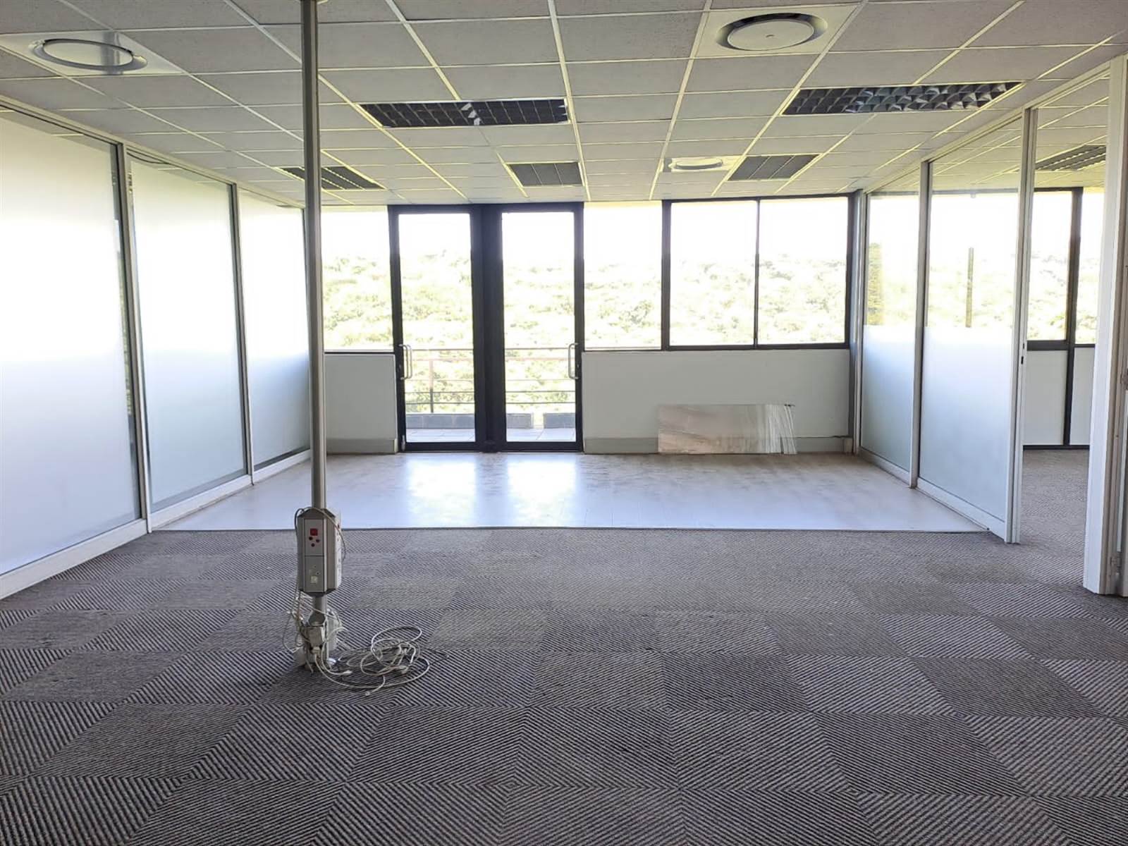 447  m² Office Space in Dawncliffe photo number 10