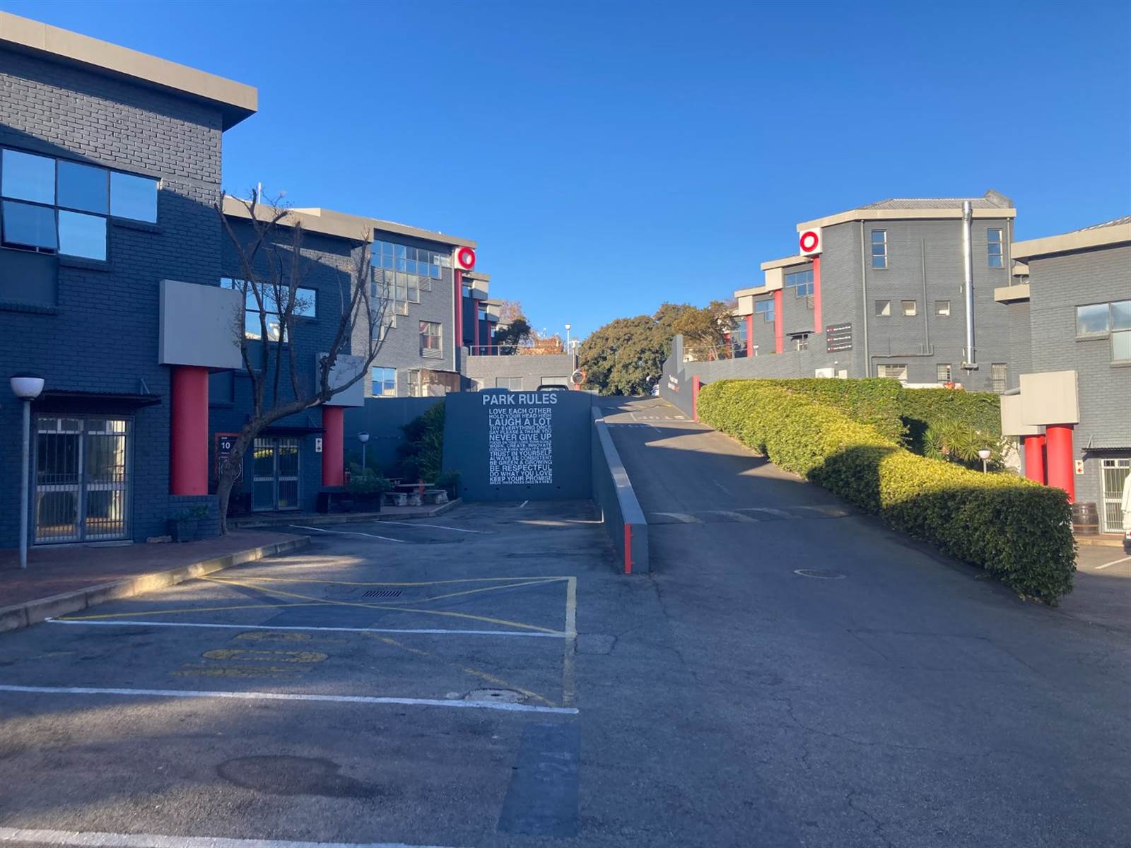 152  m² Commercial space in Wynberg photo number 1