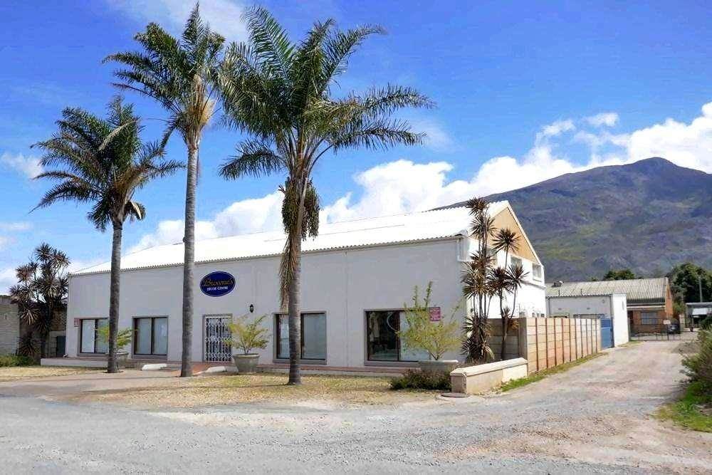 Commercial space in Villiersdorp photo number 2