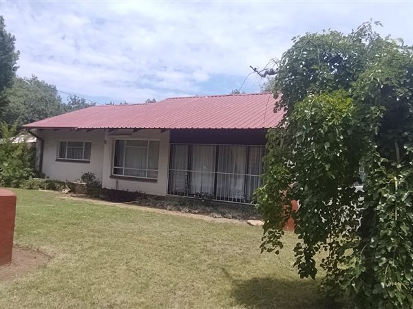 3 Bedroom House 3 Bedroom House