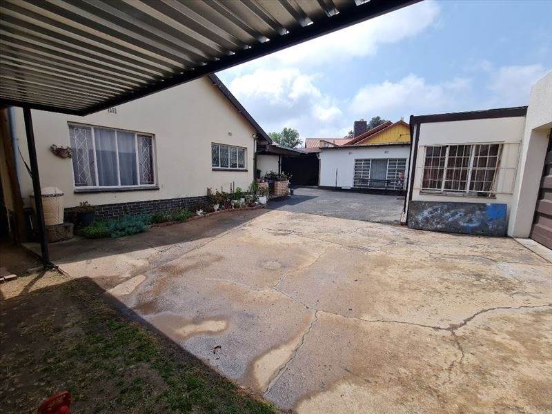 3 Bed House in Kempton Park Ext 2 photo number 1