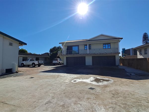 3 Bedroom House 3 Bedroom House