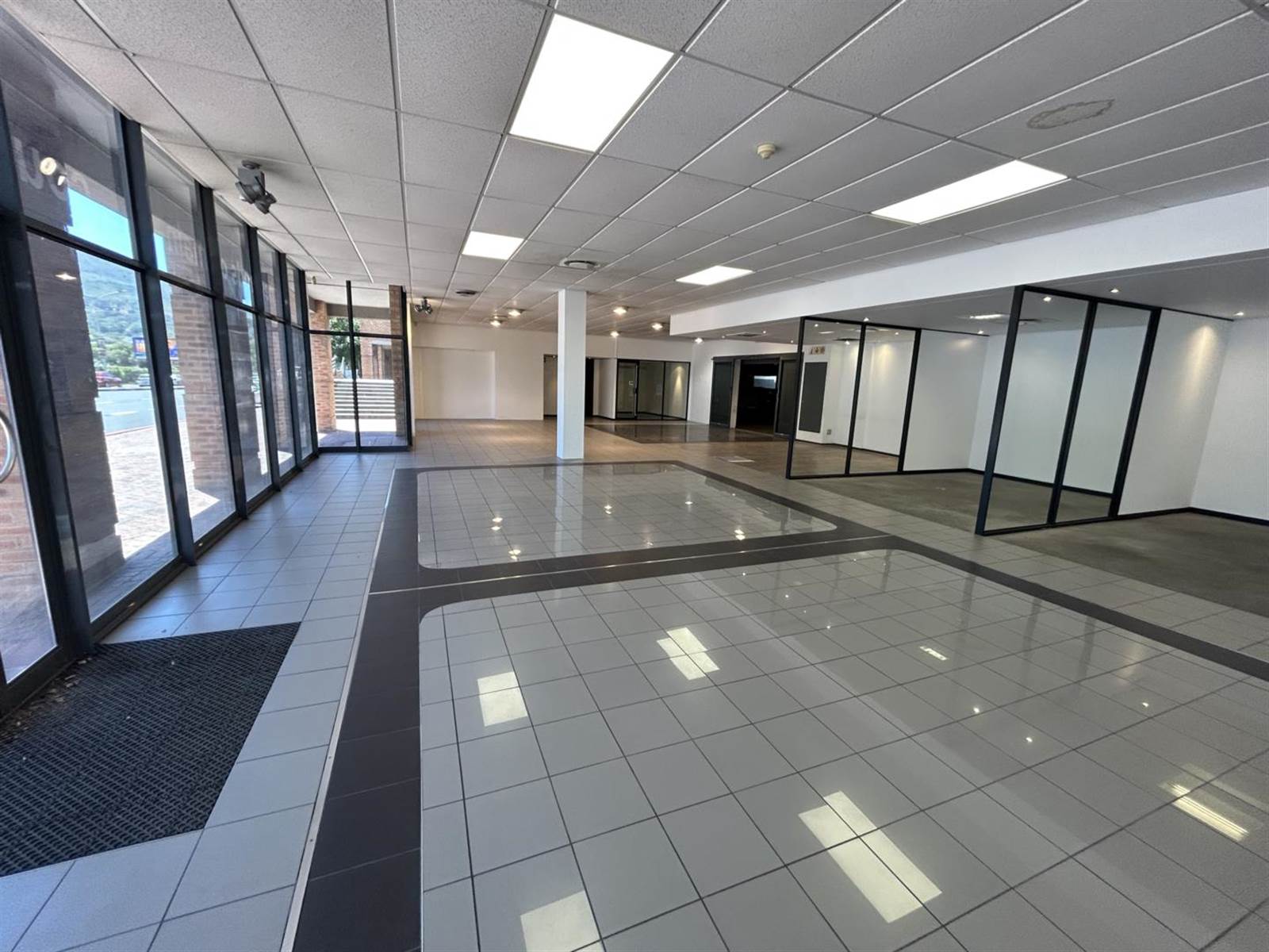 411  m² Commercial space in Claremont photo number 6