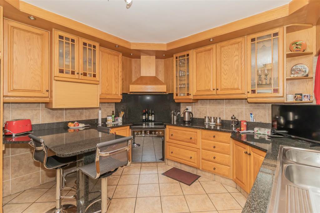 4 Bed House for sale in Edelweiss T4362447 Private Property