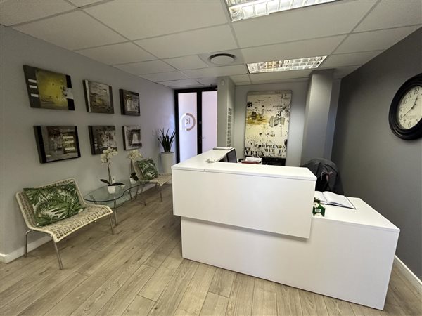229  m² Office Space