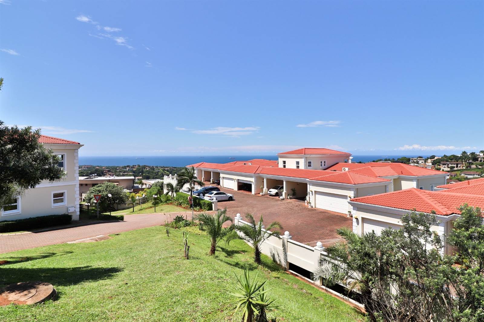 2 Bed Apartment in La Lucia photo number 27