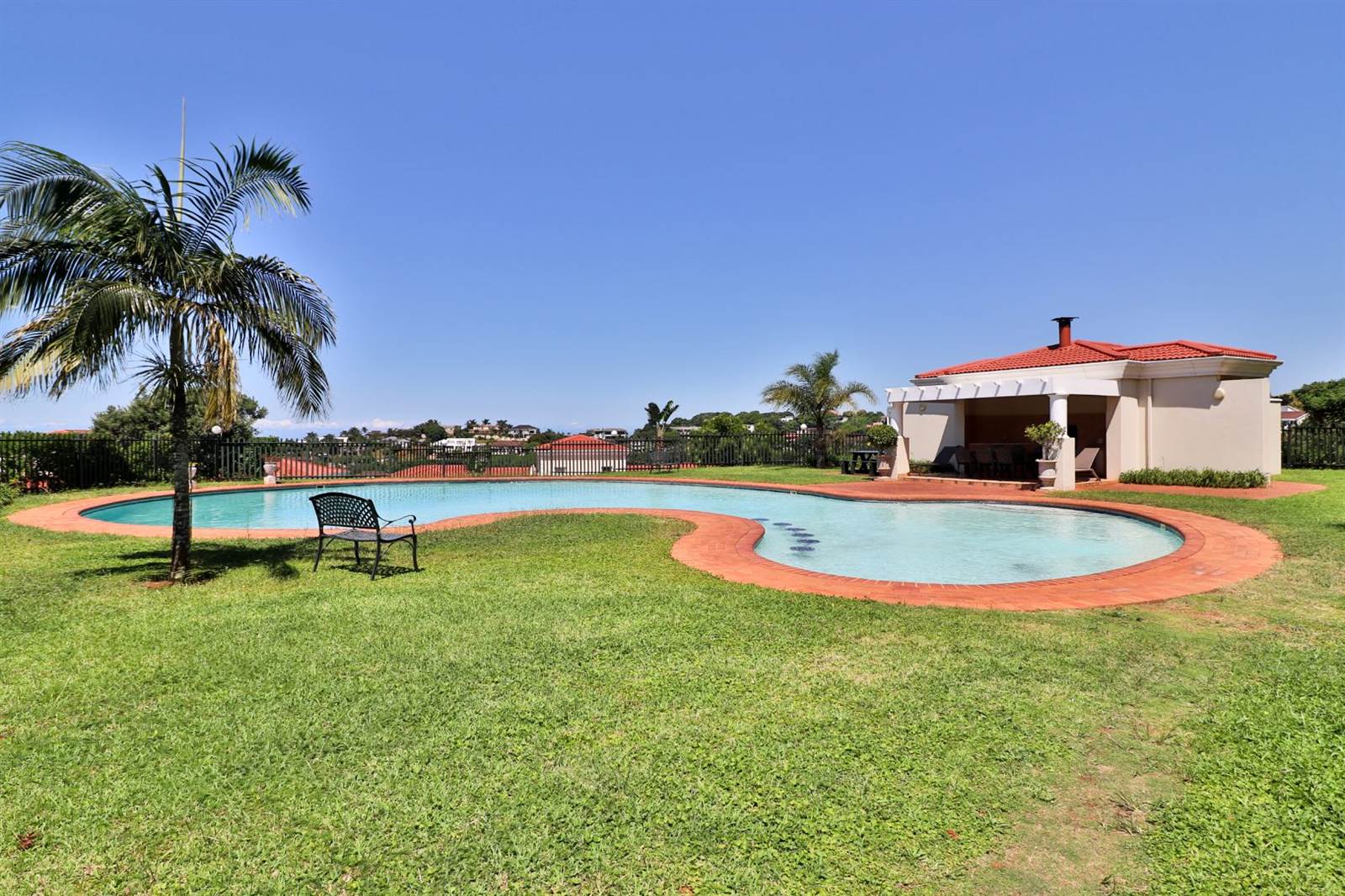 2 Bed Apartment in La Lucia photo number 25