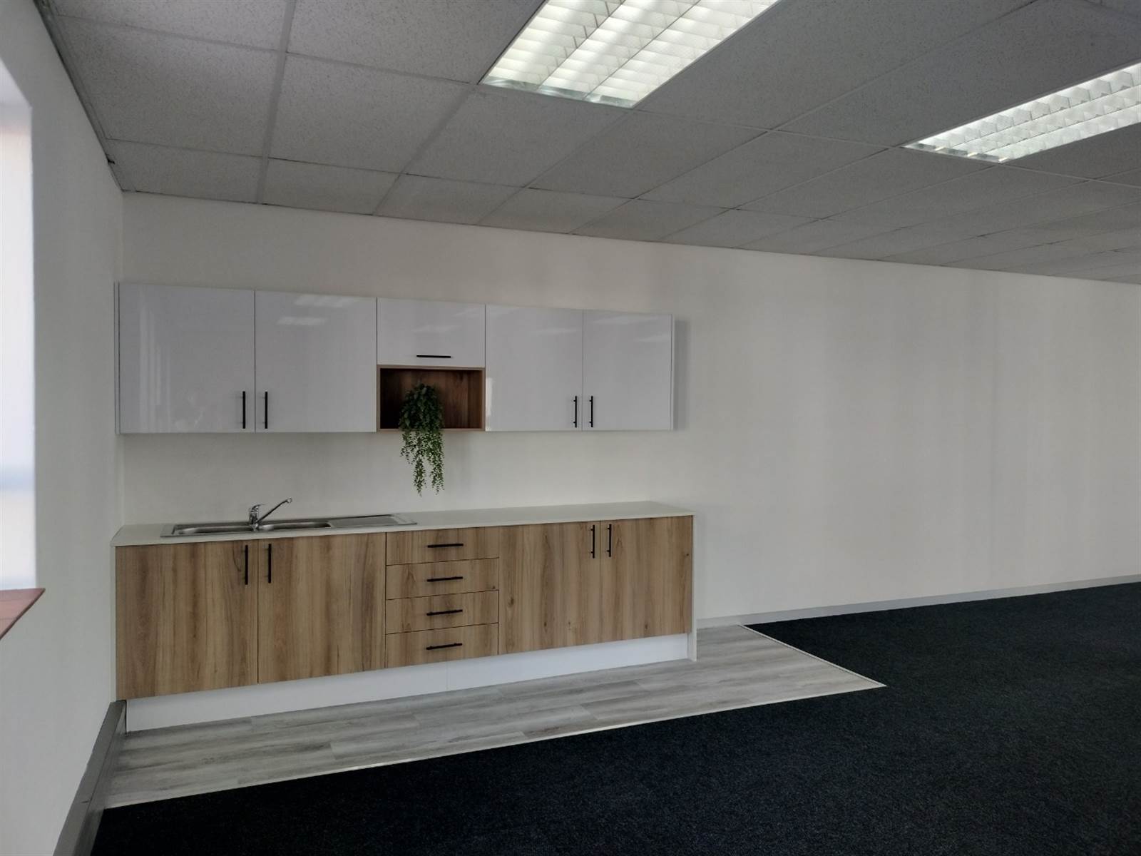 162  m² Commercial space in Bryanston photo number 4