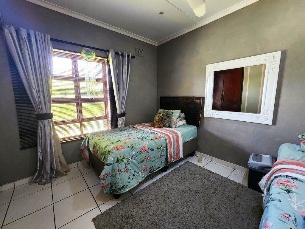3 Bed House in Ballito photo number 8