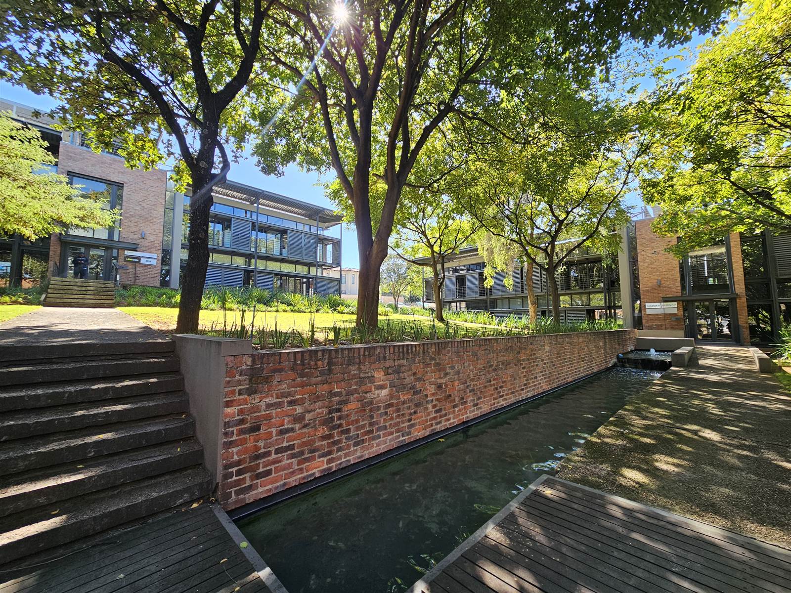 241  m² Commercial space in Bryanston photo number 14