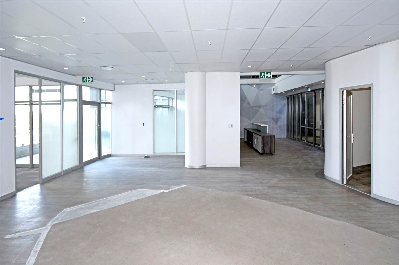 393  m² Commercial space in Sandown photo number 14