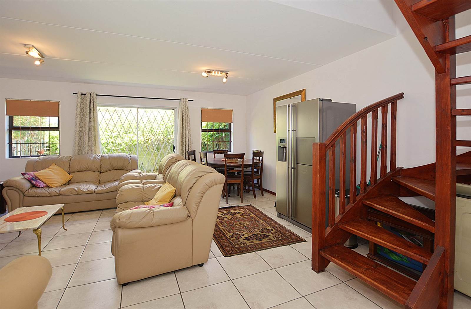 2 Bed Townhouse in Parklands photo number 5