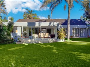 5 Bed House in Melrose North