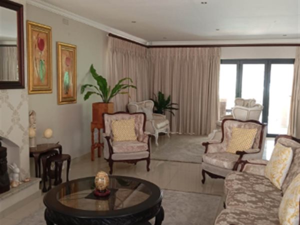 3 Bedroom House 3 Bedroom House