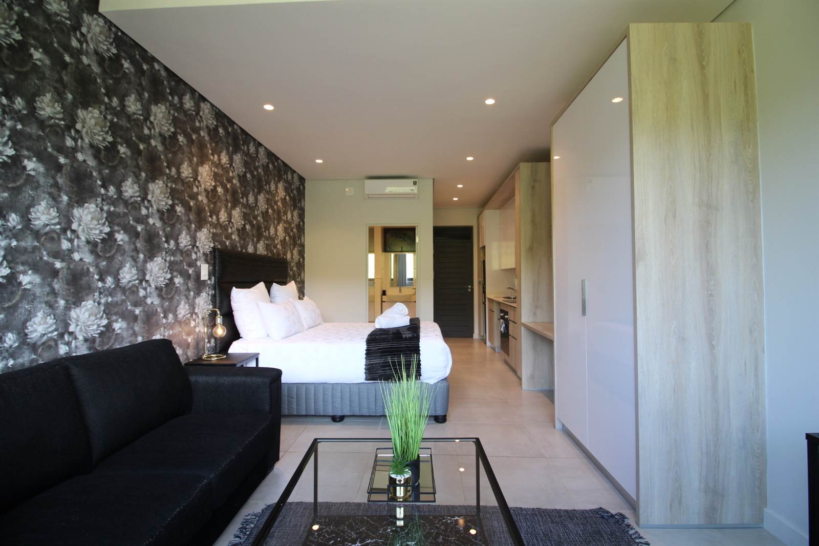 1 Bed Apartment in Zimbali Lakes Resort photo number 9