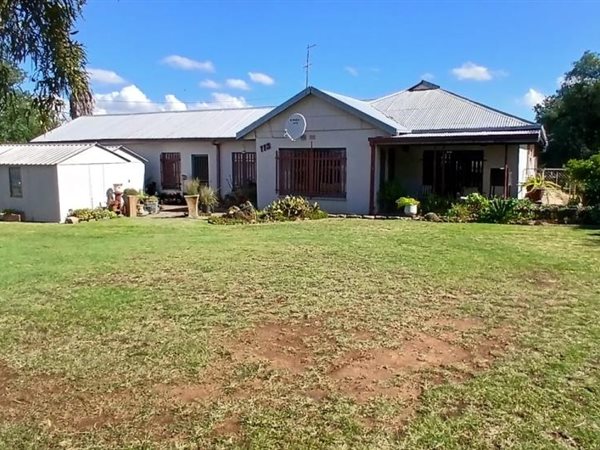 3 Bedroom House 3 Bedroom House