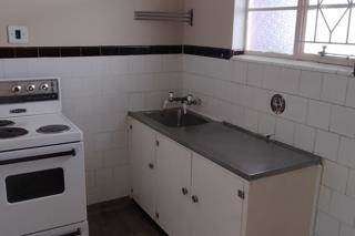 1.5 Bed Apartment in Strubenvale photo number 8